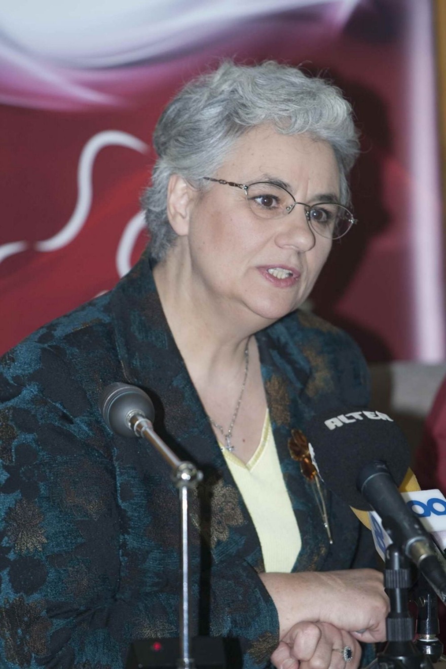 Μάγδα Τσολάκη στον Δημήτρη Δανίκα:  Μια απλή εξέταση DNA μπορεί να προλάβει το Αλτσχάιμερ