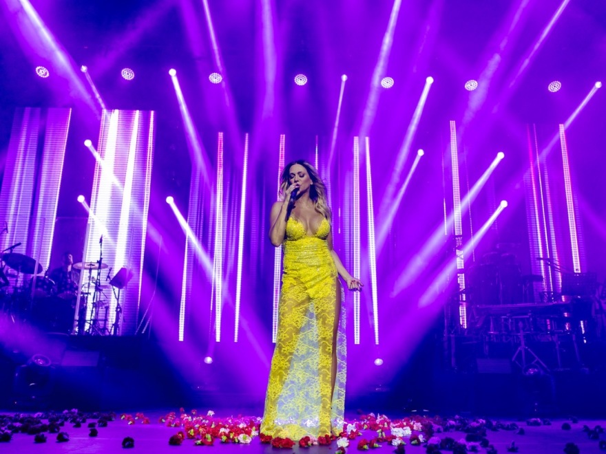 Εντυπωσιακή η πρεμιέρα του Σάκη Ρουβά και της Έλλης Κοκκίνου στη Θεσσαλονίκη