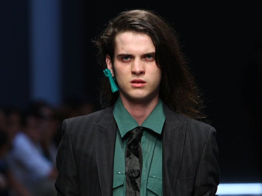 Νικ Κέιβ: Τα σκληρά χτυπήματα της μοίρας στον «Πρίγκιπα του Σκότους»