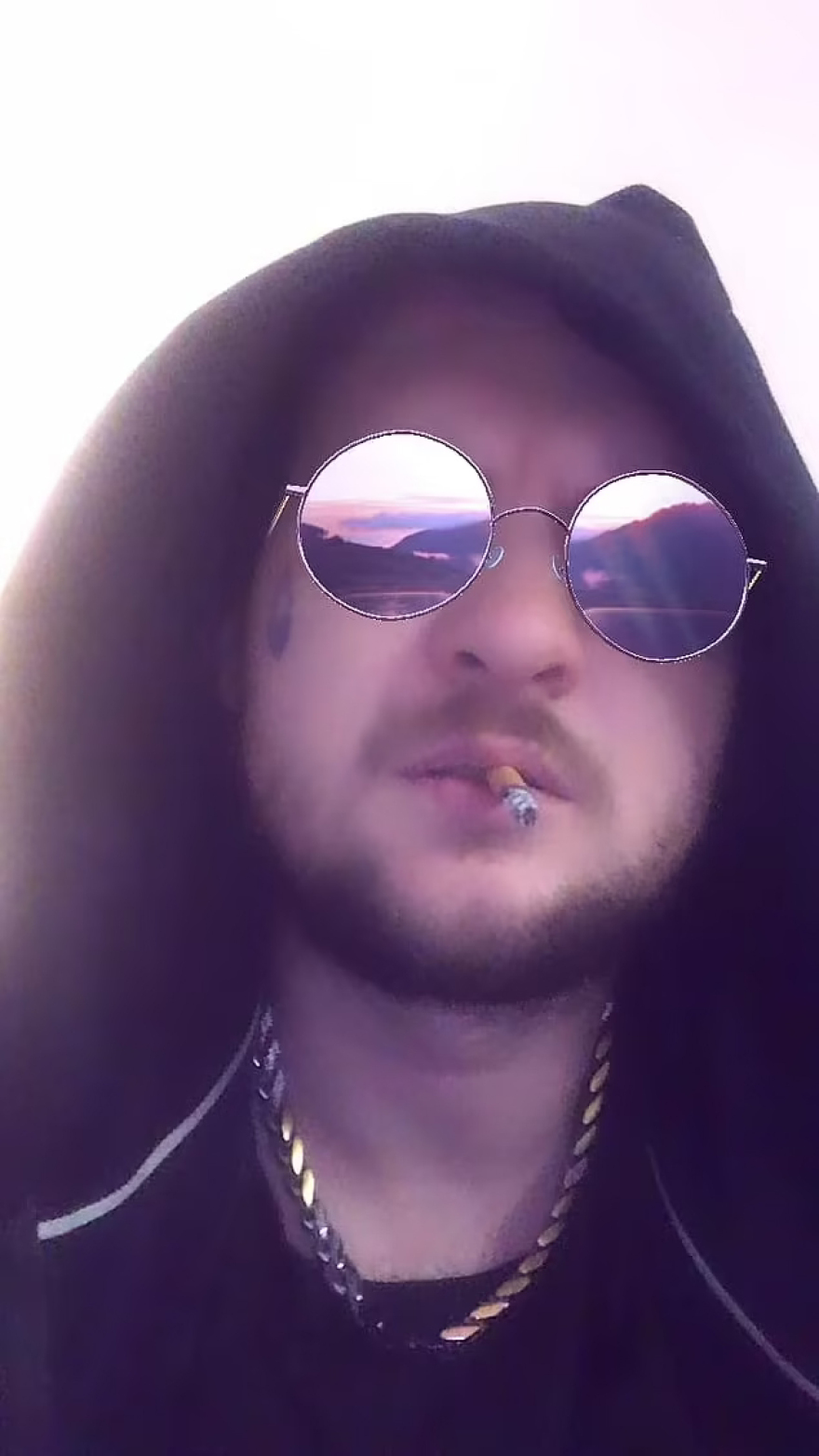 Νικ Κέιβ: Ο γιος του πέθανε σε ένα άθλιο μοτέλ, έχοντας χτυπήσει άσχημα τη μητέρα του για ένα πακέτο τσιγάρα