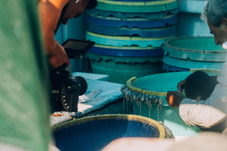 Ίος: Ένα μαγικό «ταξίδι» στην εποχή των χίπις αλλά και στα... ξέφρενα πάρτι του σήμερα - Εντυπωσιακό ντοκιμαντέρ