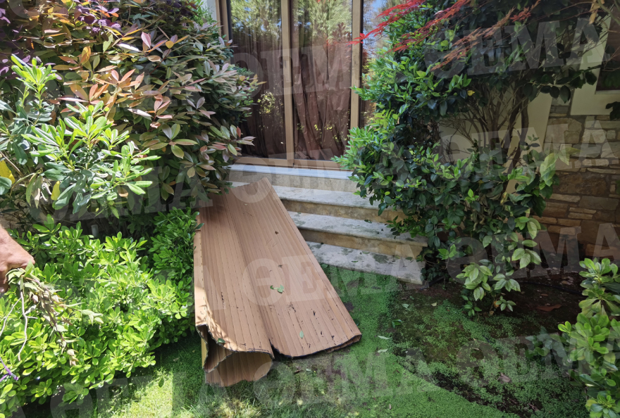 Διόνυσος: Αυτό είναι το σπίτι που έκαναν «λαμπόγυαλο» οι διαρρήκτες πριν από την καταδίωξη