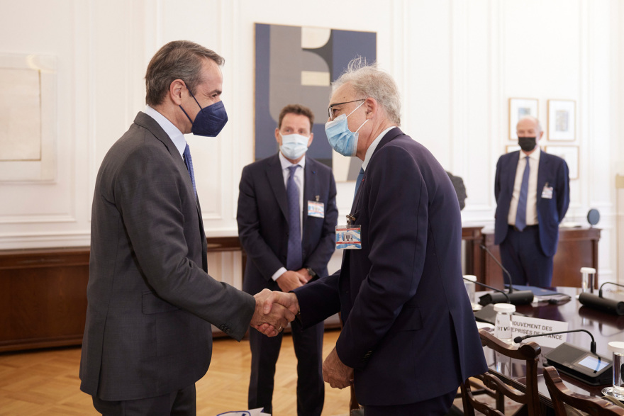 Μητσοτάκης - Συναντήθηκε με Γάλλους επιχειρηματίες: Είναι αλήθεια πως η Ελλάδα έχει επιστρέψει