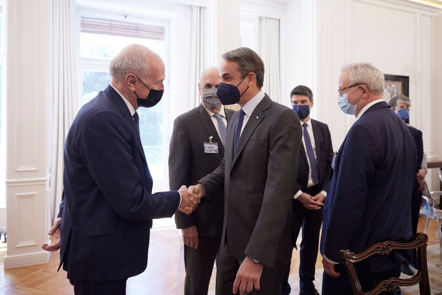 Μητσοτάκης - Συναντήθηκε με Γάλλους επιχειρηματίες: Είναι αλήθεια πως η Ελλάδα έχει επιστρέψει