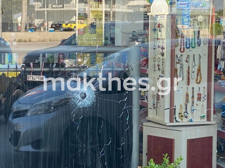 Θεσσαλονίκη: «Γάζωσαν» το πρατήριο του προέδρου βενζινοπωλών της πόλης