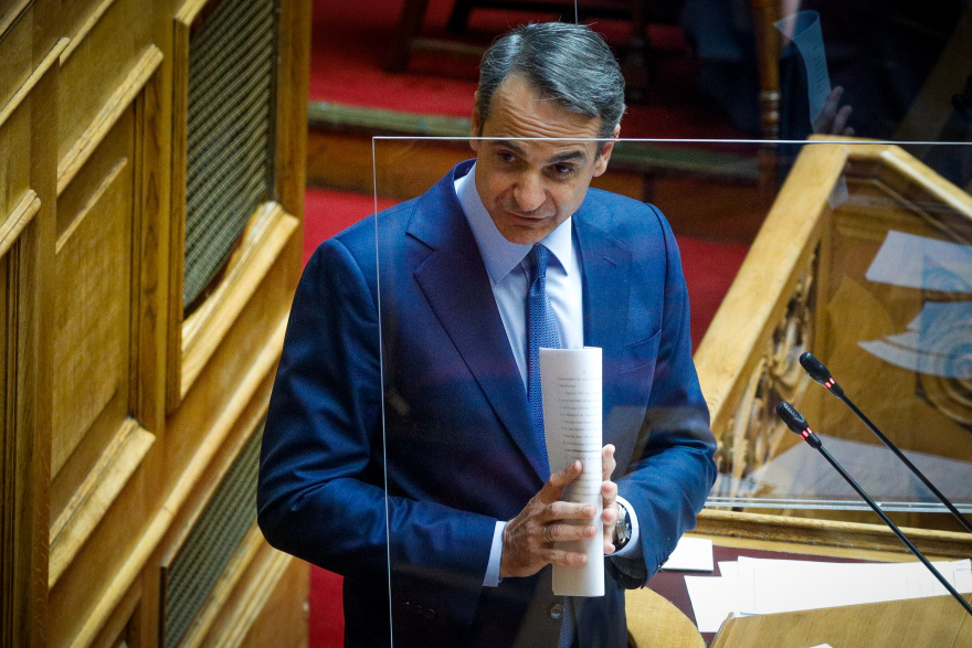 Μητσοτάκης - Τσίπρας: Με Κανάβεραλ, Μαρκ Τουέιν και… «διαβολικό Τραμπ» η κόντρα για τη συμφωνία με τις ΗΠΑ