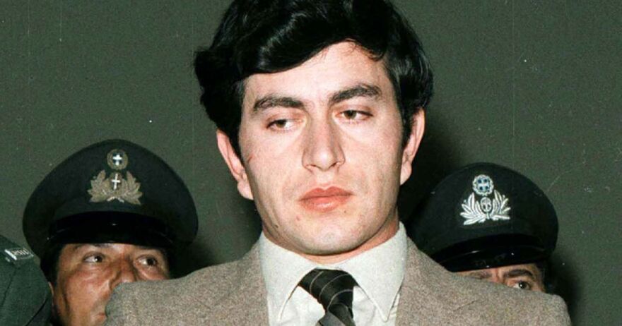 Σύνδρομο Παπαχρόνη για τον Αναγνωστόπουλο - Θαυμάστρια λέει πως τον έχει συγχωρέσει