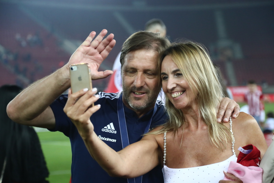  Ολυμπιακός: Η απονομή της κούπας στους πρωταθλητές 