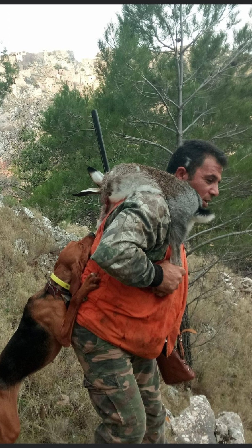 Χίος: Αυτός είναι ο 40χρονος που μαχαίρωσε ο 25χρονος στο μπαρ γιατί φέρεται να παρενόχλησε την κοπέλα του