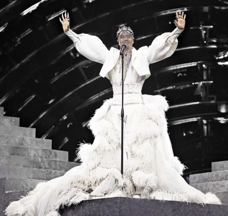 Eurovision 2022: Ο ταλαντούχος κύριος Ράιλι - Η συγκινητική ιστορία του Αυστραλού τραγουδιστή