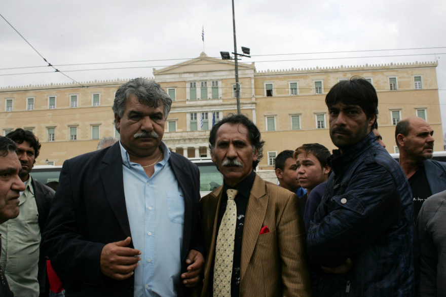 Έλληνες Ρομά: Η γλώσσα και η εκπαίδευσή τους