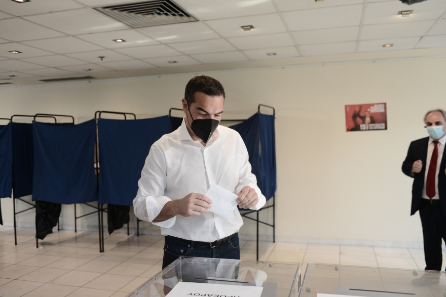 ΣΥΡΙΖΑ- ΠΣ: 40.000 ψήφισαν μέχρι τις 12 - Βεβαιότητα για πάνω από 100.000 ψήφους