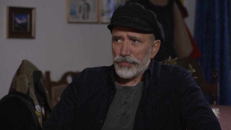 «Τρία Μίλια»: Η Βασιλική θεωρεί τη Φωτεινή υπεύθυνη για το κλείσιμο του μαγαζιού της