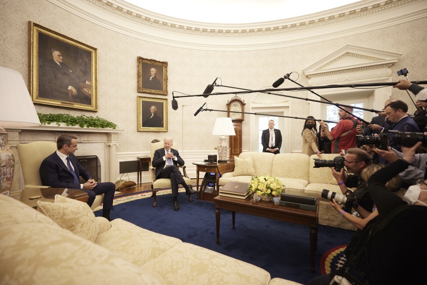 Λευκός Οίκος - Μπάιντεν σε Μητσοτάκη: Η σχέση Ελλάδας-ΗΠΑ είναι πιο σημαντική από ποτέ