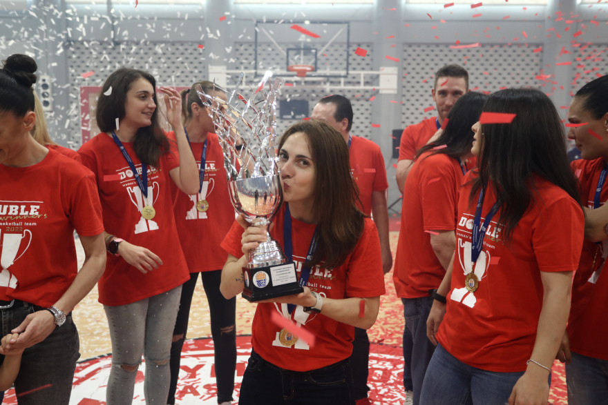 Ολυμπιακός: Απονομή και φιέστα πρωταθλήματος στο μπάσκετ γυναικών 