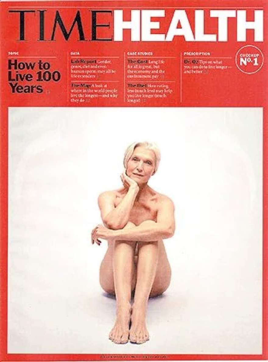 Έλον Μασκ: Η μαμά του Μέι στα 74 της γίνεται το γηραιότερο μοντέλο του Sports Illustrated