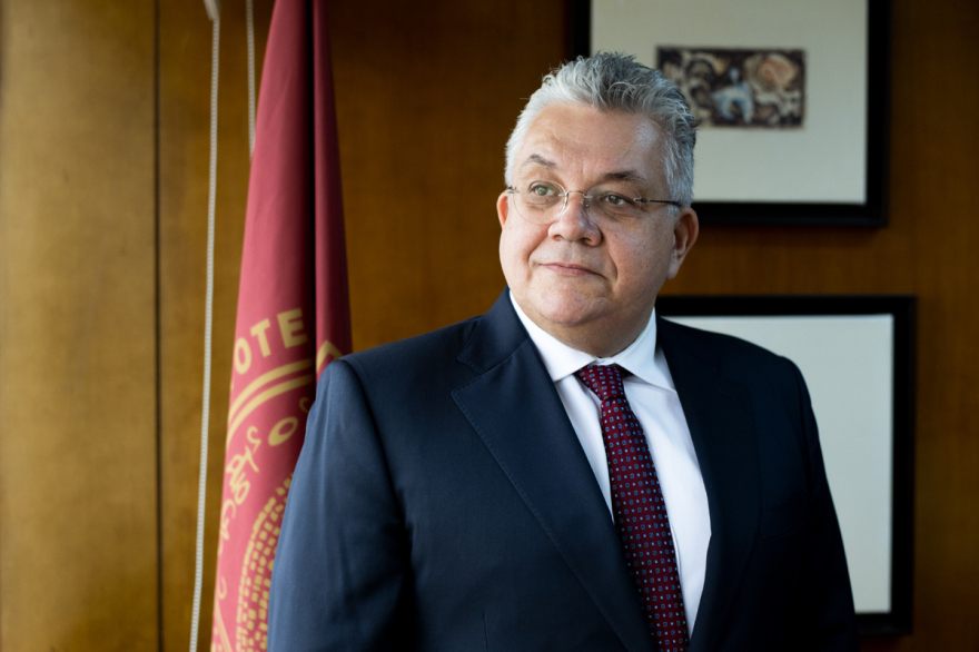 Ο πρύτανης του ΑΠΘ στον Δανίκα:  Είμαστε σε πόλεμο με την τρομοκρατία της κουκούλας