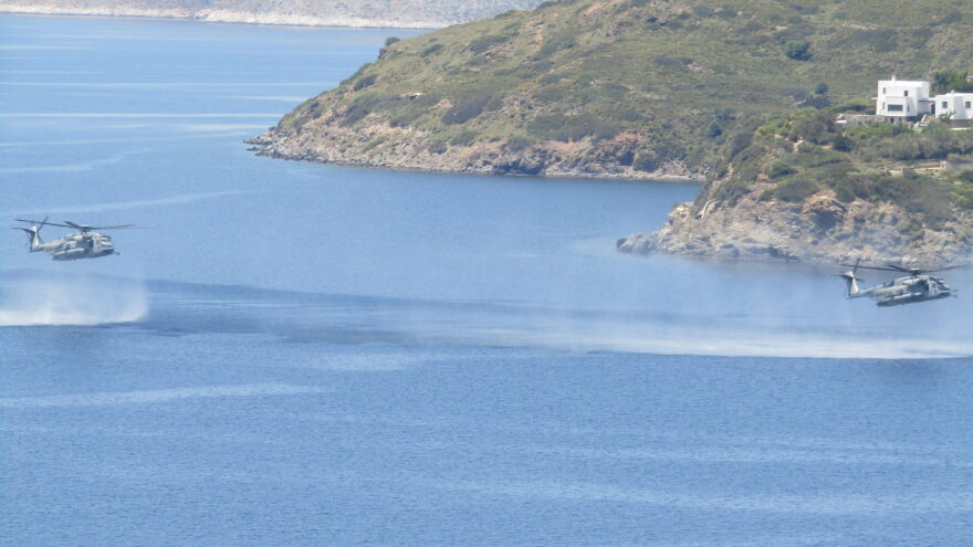 Άσκηση «Μέγας Αλέξανδρος»: Εντυπωσιακό βίντεο από την κοινή απόβαση Ελλήνων και Αμερικανών πεζοναυτών