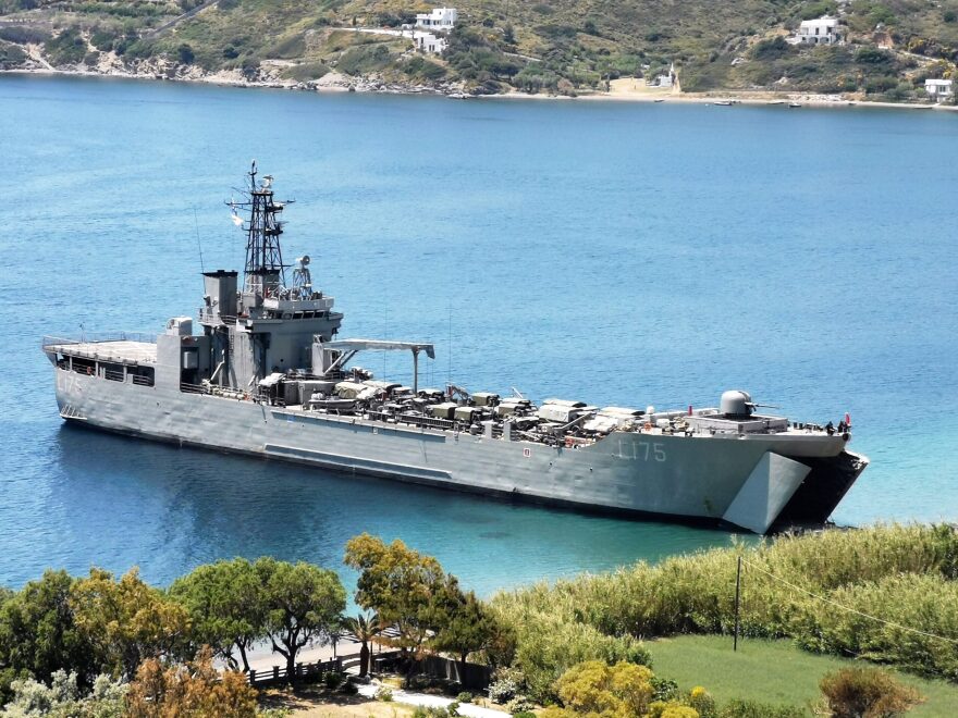 Άσκηση «Μέγας Αλέξανδρος»: Εντυπωσιακό βίντεο από την κοινή απόβαση Ελλήνων και Αμερικανών πεζοναυτών