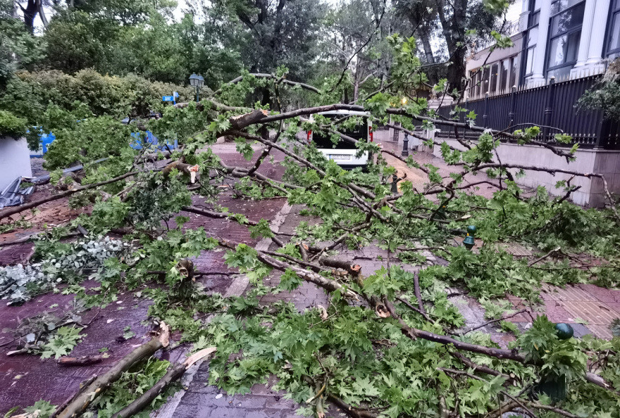 Κακοκαιρία - Εύβοια: Αγωνία για τον άνδρα που αγνοείται - Σηκώθηκε ελικόπτερο για την εύρεσή του