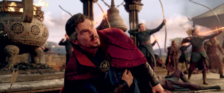 Ο Doctor Strange σώζει τον κόσμο (και το σινεμά)