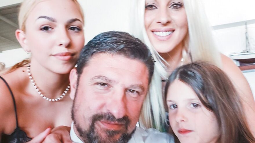 Ο Νίκος Χαρδαλιάς εύχεται στην κόρη του, Ιωάννα, για τα γενέθλιά της