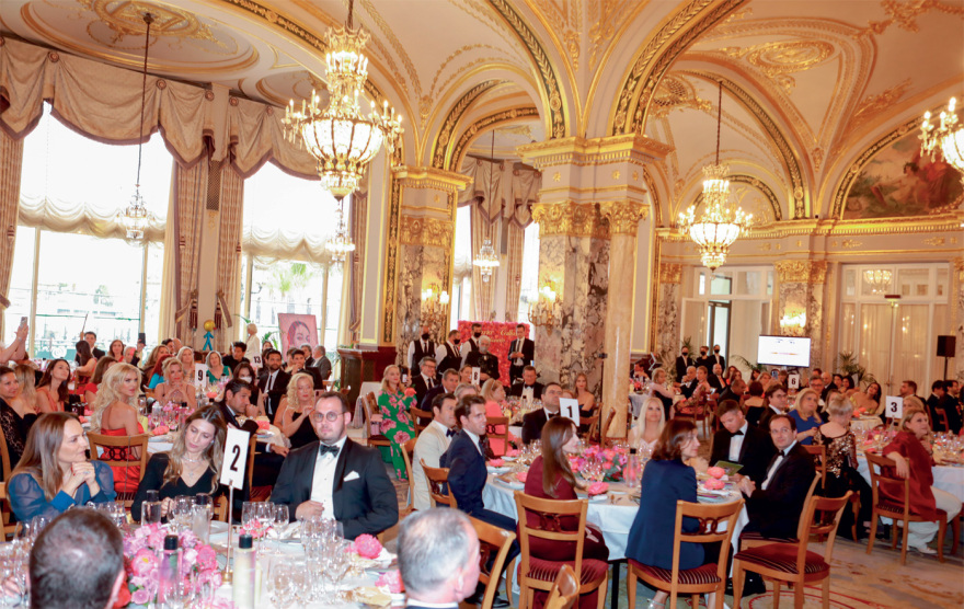 Με τη Μόνικα Μπελούτσι στο Μονακό 