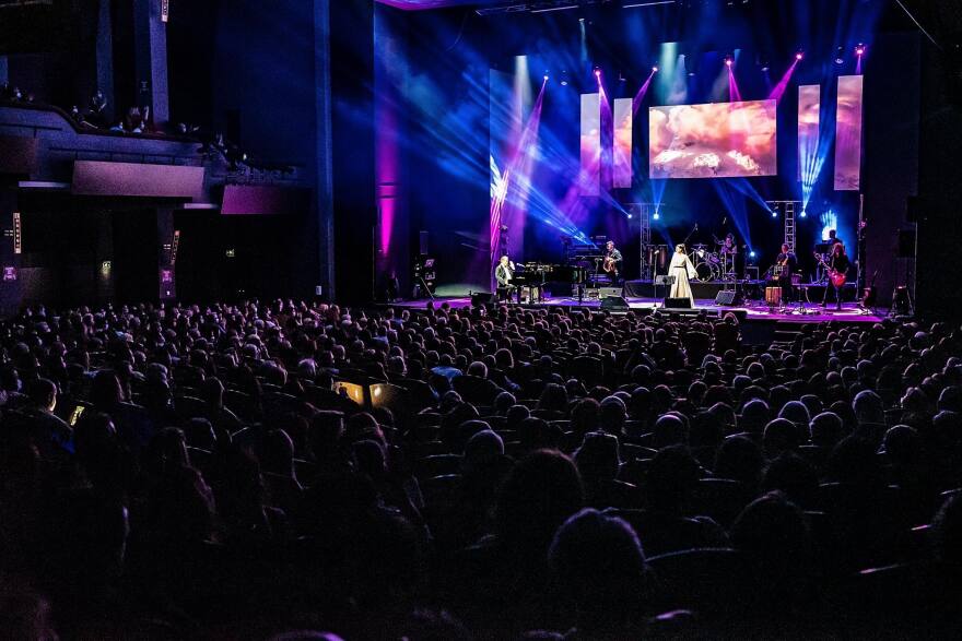 Η νύχτα που ο Στέφανος Κορκολής σήκωσε το «Παλλάς» στο πόδι