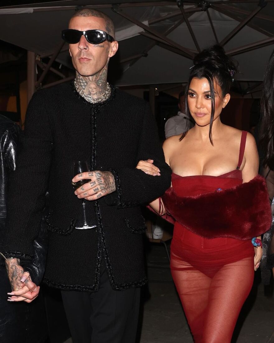 Κόρτνεϊ Καρντάσιαν – Τράβις Μπάρκερ: Σήμερα ο θρησκευτικός γάμος τους – Σύσσωμη η οικογένεια στην Ιταλία