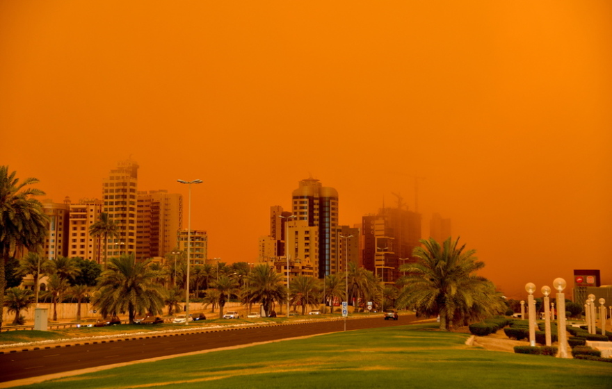 Απίστευτες εικόνες από την αμμοθύελλα που έπληξε Ιράκ, Κουβέιτ και Σαουδική Αραβία