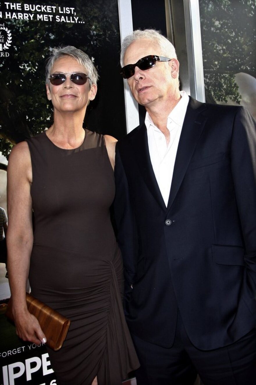 13 celebrities που ερωτεύτηκαν τους θαυμαστές τους