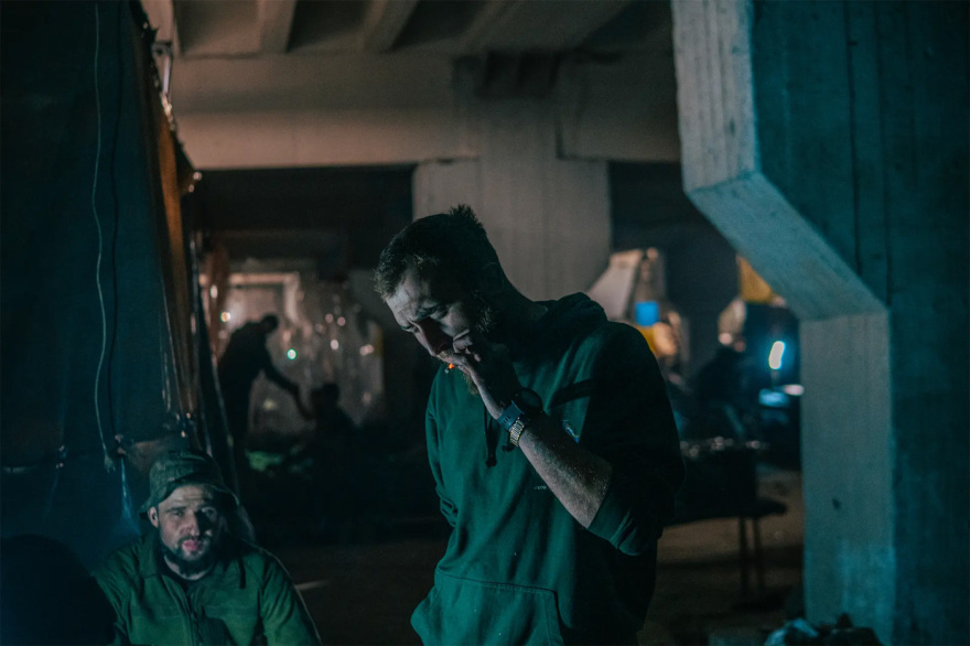 Πόλεμος στην Ουκρανία: Στρατιώτης απαθανατίζει την κόλαση του Αζοφστάλ λίγο πριν  αιχμαλωτιστεί  από τους Ρώσους 