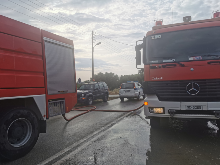 Θέρμη: Πυρκαγιά έκανε «στάχτες» φανοποιείο - Τρομακτικές εικόνες από μαύρους καπνούς