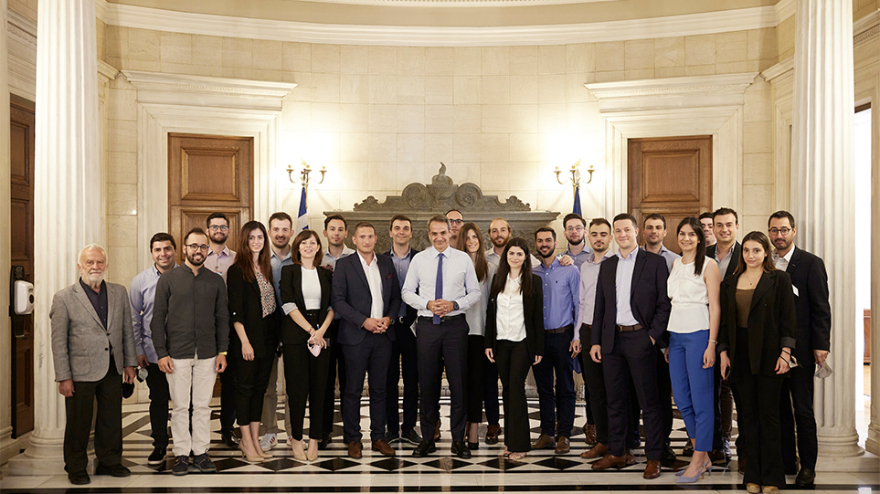 Μητσοτάκης: Καλύτεροι μισθοί και φθηνή στέγη για φοιτητές και νέα ζευγάρια στις προτεραιότητες της κυβέρνησης 