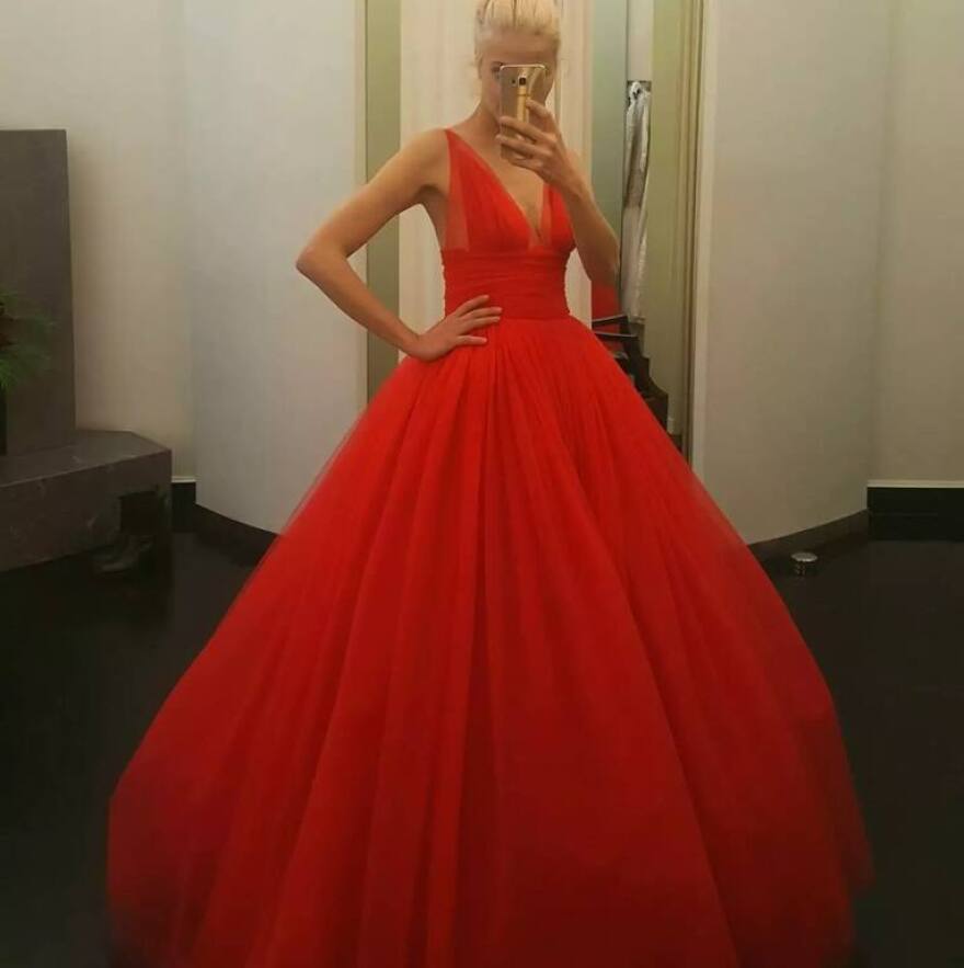 Ντέμης Νικολαΐδης: Ποια είναι η επιχειρηματίας που του έχει κλέψει την καρδιά