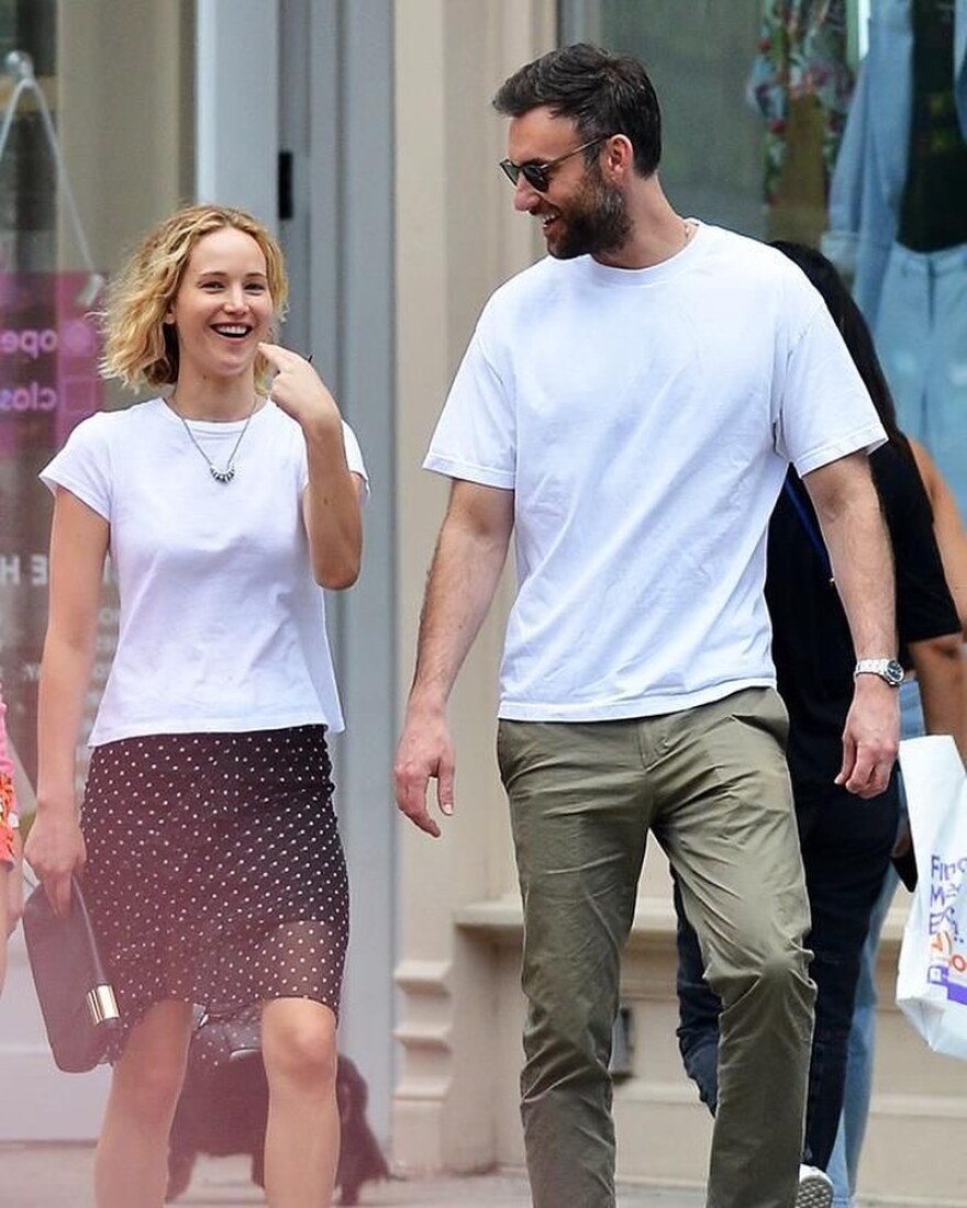 Τζένιφερ Λόρενς: Η Έλεν ΝτεΤζένερις αποκάλυψε το φύλο του μωρού της, τρεις μήνες μετά τη γέννησή του