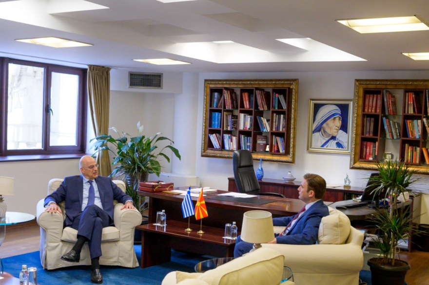 Δένδιας από Σκόπια: Θα στηρίξουμε την ευρωπαϊκή προοπτική της Βόρειας Μακεδονίας