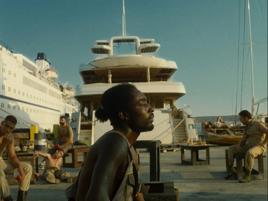 Όλα όσα έγιναν στην πρεμιέρα της ταινίας «ο Θρόνος του Ξέρξη» στις Κάννες με τον Γιώργο Μαζωνάκη