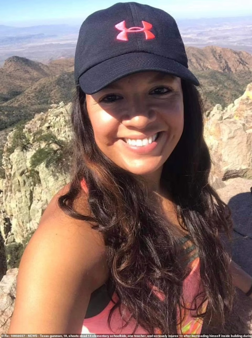 Μακελειό σε δημοτικό στο Τέξας: Δασκάλα Δ' Δημοτικού ένα από τα θύματα