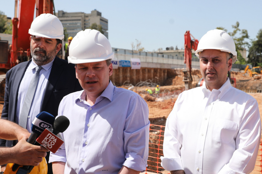 Ο Καραμανλής σε νέα υπό κατασκευή γραμμή του Μετρό - Η διαδρομή Γουδή - Κυψέλη θα γίνεται σε 13' και Άλσος Βεΐκου - Εξάρχεια σε 7'