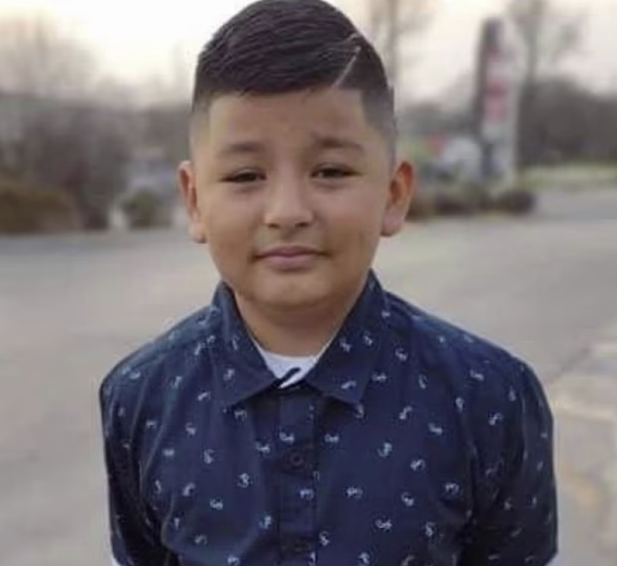 Συγκλονιστική μαρτυρία 9χρονου για το μακελειό στο Τέξας: «Οι πυροβολισμοί ακούγονταν σαν πυροτεχνήματα»