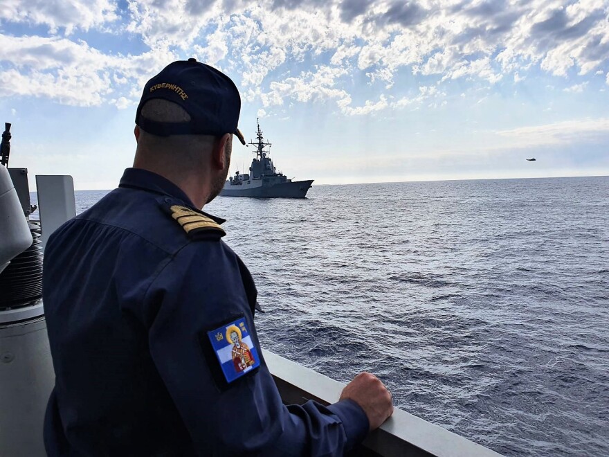 Πολεμικά πλοία και μαχητικά της Πολεμικής Αεροπορίας έκαναν συνεκπαίδευση με ΝΑΤΟϊκές μονάδες σε Κάρπαθο-Καστελόριζο - Φωτογραφίες