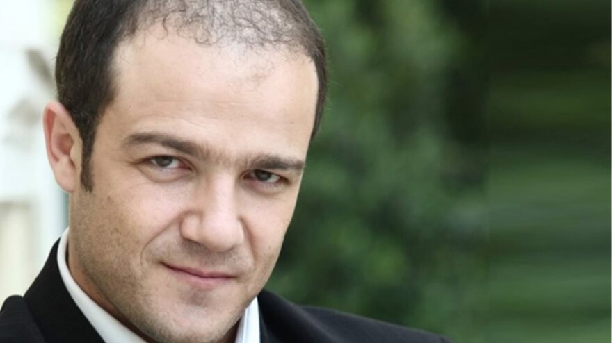 Φώτης Σπύρος για τον αλκοολισμό: «H οικογένειά μου είχε να μου μιλήσει σχεδόν τρία χρόνια»