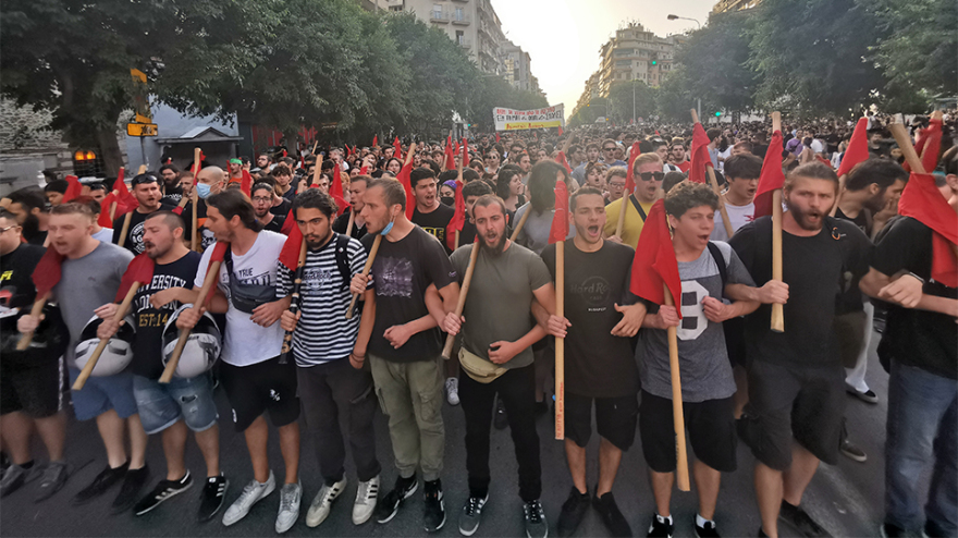 Θεσσαλονίκη: Στους δρόμους οι φοιτητές μετά τα σοβαρά επεισόδια στο ΑΠΘ