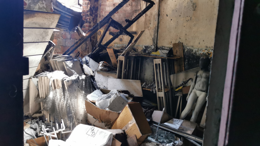 Θεσσαλονίκη: Από έκρηξη σε κλιματιστικό ξεκίνησε η φωτιά; - Δύο παιδιά με αναπνευστικά προβλήματα