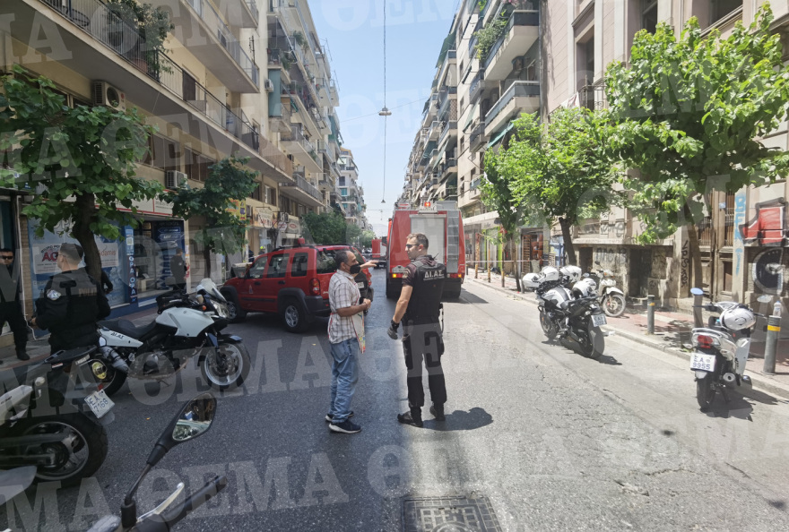 Μεγάλη έκρηξη σε κατάστημα στο κέντρο της Αθήνας - Ένας τραυματίας 