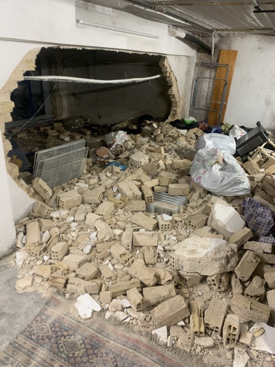 Νέο ντοκουμέντο από την έκρηξη στο κέντρο της Αθήνας - Ολική καταστροφή στα γύρω καταστήματα