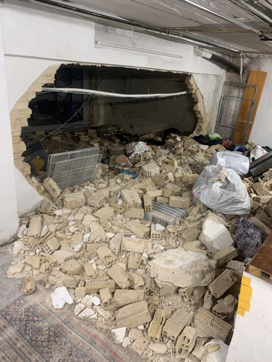 Νέο ντοκουμέντο από την έκρηξη στο κέντρο της Αθήνας - Ολική καταστροφή στα γύρω καταστήματα