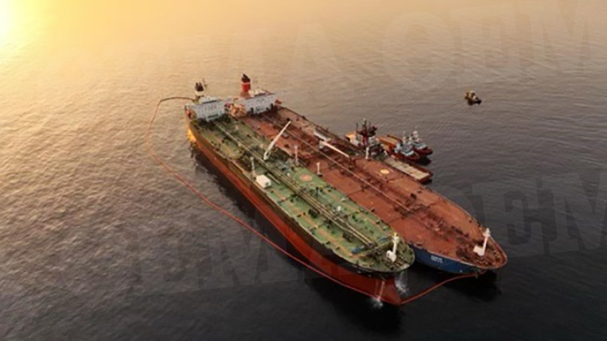 Το «θρίλερ» με το ιρανικό πετρέλαιο - Δείτε αποκλειστικές φωτογραφίες από την κατάσχεση ανοιχτά της Καρύστου