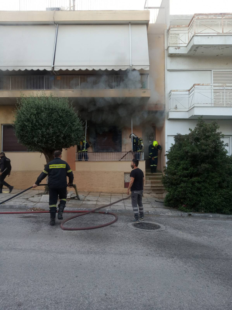 Ηλιούπολη: Φωτιά με έναν νεκρό σε διαμέρισμα